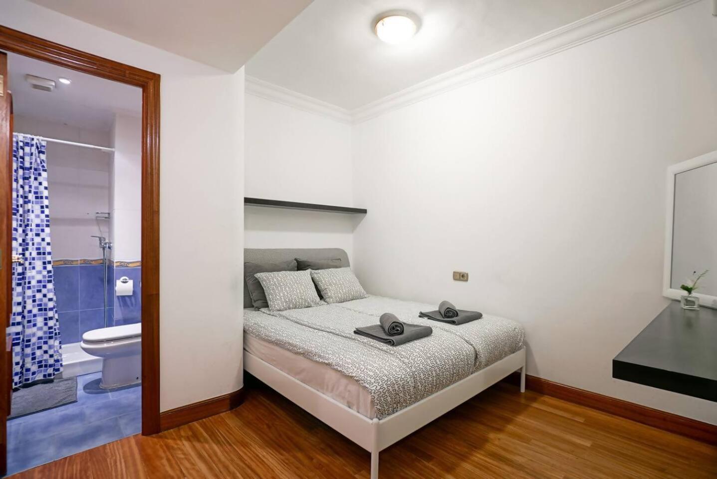 Amplio Apartamento En Gros Con Parking Privado San Sebastian Luaran gambar